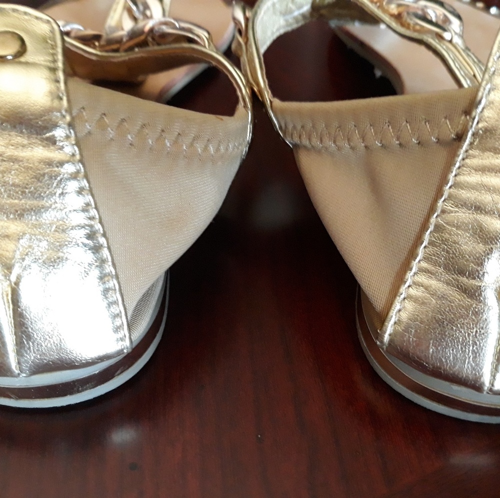 Forever Sandals - Picture 4 of 4